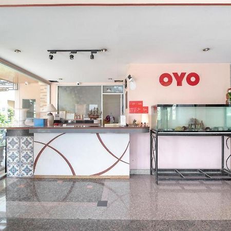 Hotel Vaccinated Staff - OYO 519 B Min Airport Bangkok Exterior foto